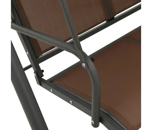 Aiakiik Varikatusega, Kohv