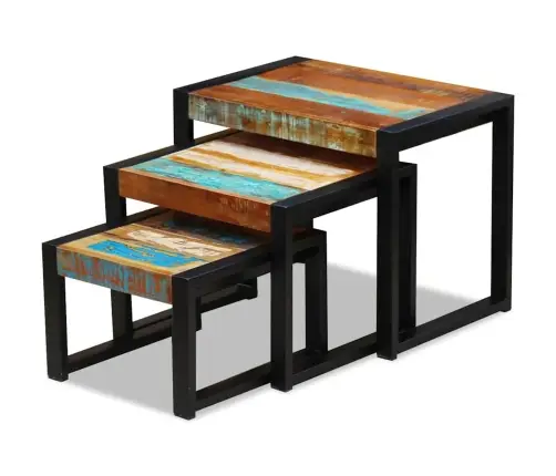 Kolm Üksteise Alla Mahtuvat Taastatud Puidust Lauda