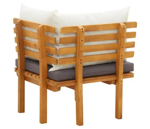 Aia Nurgadiivan Patjadega, Akaatsiapuit