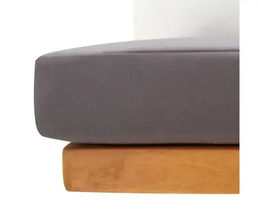 Aia Nurgadiivan Patjadega, Akaatsiapuit