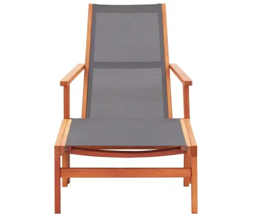 Aiatool Jalatoega, Hall Eukalüptipuit Ja Tekstileen