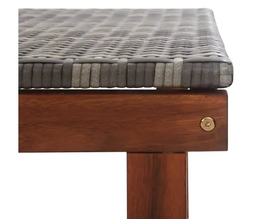 Lamamistool, Polürotang Ja Akaatsiapuit, Hall