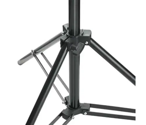 Fotostudijos Komplektas Su Fonais, Šviestuvais Ir Skėčiais