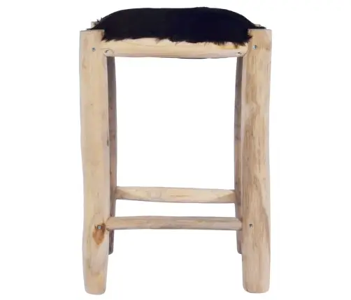 Baaripukk, Ehtne Kitsenahk Ja Tiikpuu