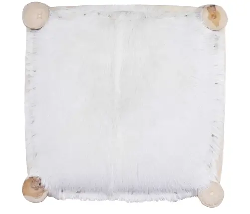 Baaripukk, Ehtne Kitsenahk Ja Tiikpuu