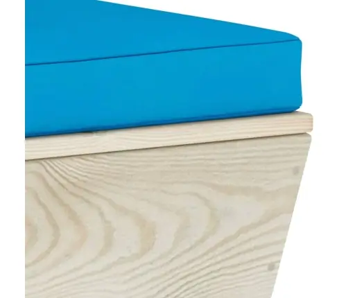 Kaubaalustest Nurgadiivan Istmepatjadega Immutatud Kuusepuit