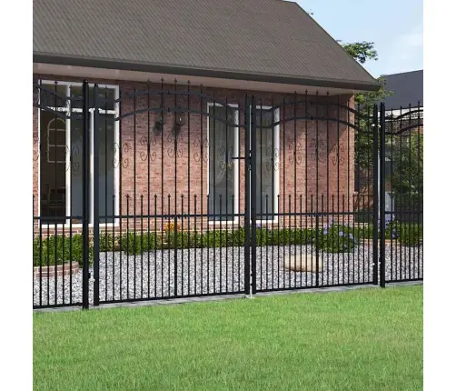 Tvoros Vartai Su Ietimi Viršuje, Juodi, 305X175 cm Milteliniu Būdu Dažytas Plienas