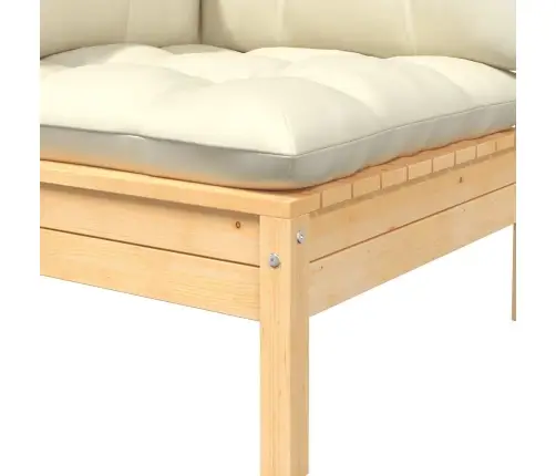 Aia Nurgadiivan Kreemjate Istmepatjadega, Männipuit