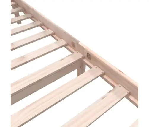 Voodiraam, 135 X 190 cm Männipuit