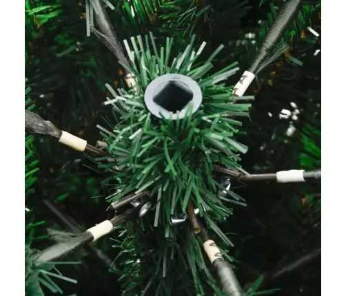 Dirbtinė Kalėdų Eglutė Su Šarnyrinėmis Šakomis/Uogomis, 180Cm Dirbtinė Kalėdų Eglutė Su Šarnyrinėmis Šakomis/Uogomis, 180Cm