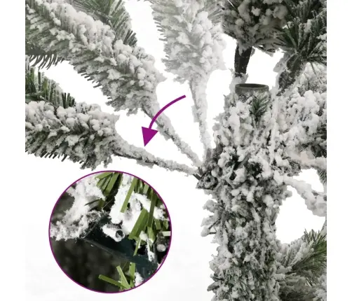 Kunstkuusk Lumiste Okstega, 270 Cm Kunstkuusk Lumiste Okstega, 270 Cm