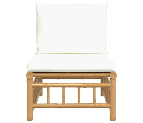 Vidurinė Sodo Sofos Dalis Su Kreminėmis Pagalvėlėmis, Bambukas
