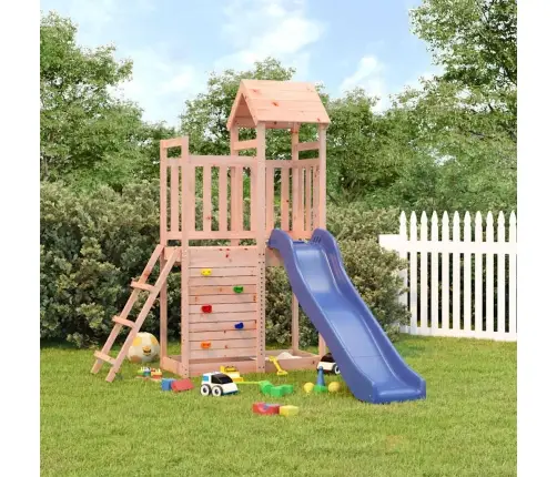 Õue Mänguväljak, Ebatsuuga Puit