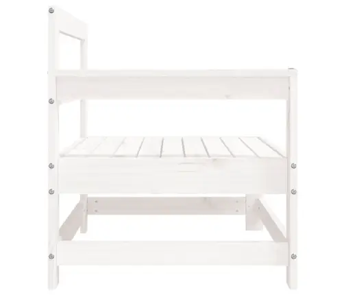 Aia Nurgadiivan, Valge, Männipuit