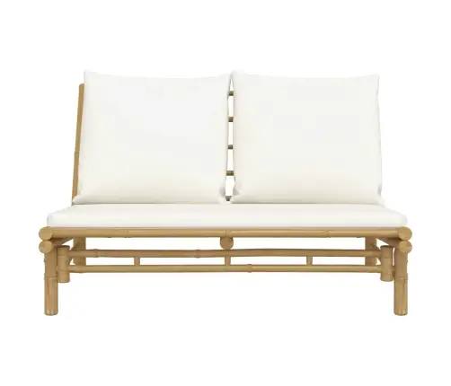 Aiapink Kreemjasvalgete Patjadega, Bambus