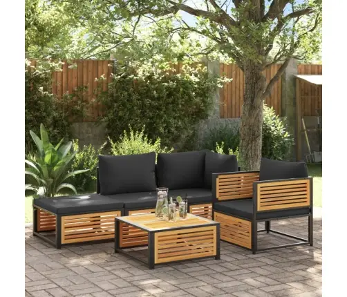 Aiatool Koos Patjadega, Akaatsiapuit