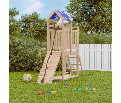 Õue Mänguväljak, Männipuit