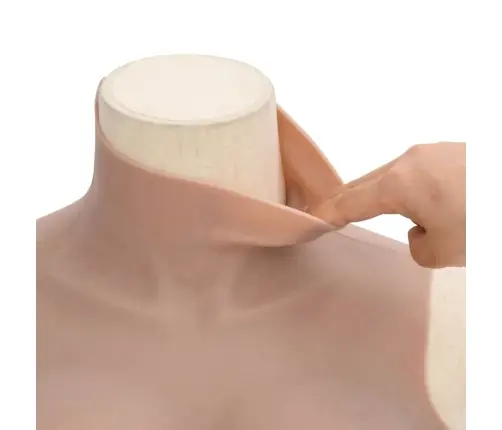 Silikoninė Krūtinė Tamsiaodžiams, E Dydžio Kaušeliai