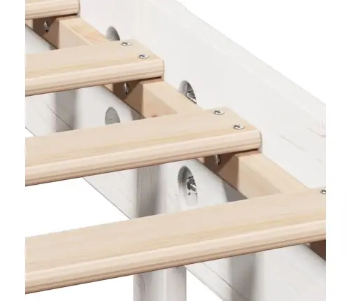 Gulta Bez Matrača, Balts, 200X200 Cm, Priedes Masīvkoks Vidaxl