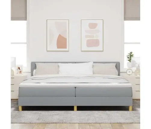 Kaste Atsperu Gulta Ar Matraci Gaiši Pelēks 200X200 Cm Audums Vidaxl