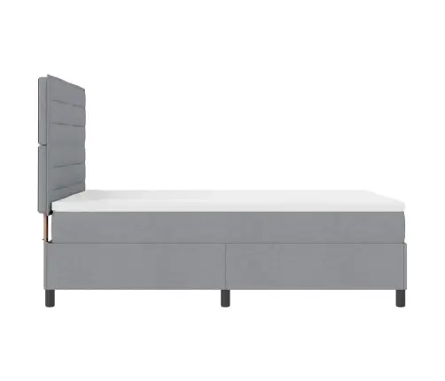 Karbi Vedrumadrats Madratsiga Helehall 140 X 190 Cm Kangas