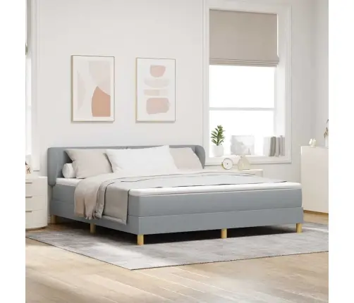 Kiemas Lova Su Čiužiniu Šviesiai Pilka 180 X 200 Cm Audinys