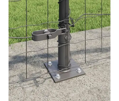 Tvora Su Stulpais Pilka 0.4 X 10 M Plienas