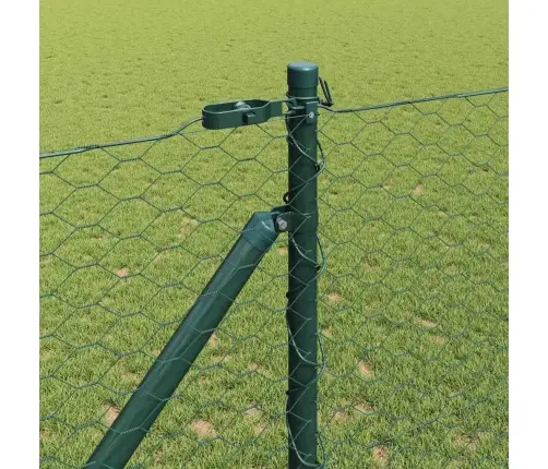 Aed Koos Postidega Roheline 1 X 25 M Pvc Kaetud Teras