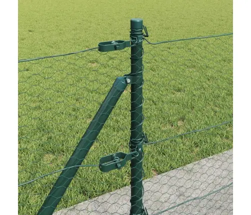 Aed Koos Postidega Roheline 0.6 X 25 M Pvc Kaetud Teras