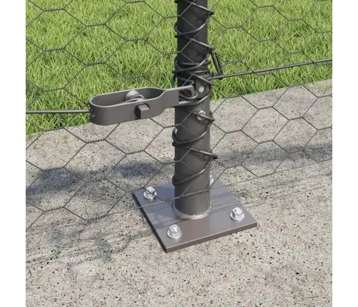 Tvora Su Stulpais Pilka 0.6 X 50 M Pvc Dengtas Plienas