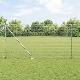 Aed Koos Postidega Hõbedane 1.2 X 50 M Teras
