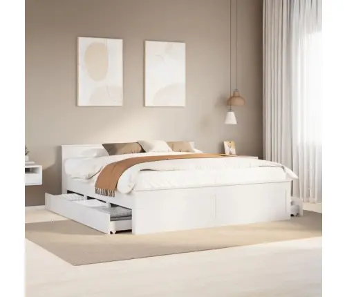 Peatsiga Voodiraam, Ilma Madratsita, 200 X 200 cm Männipuit