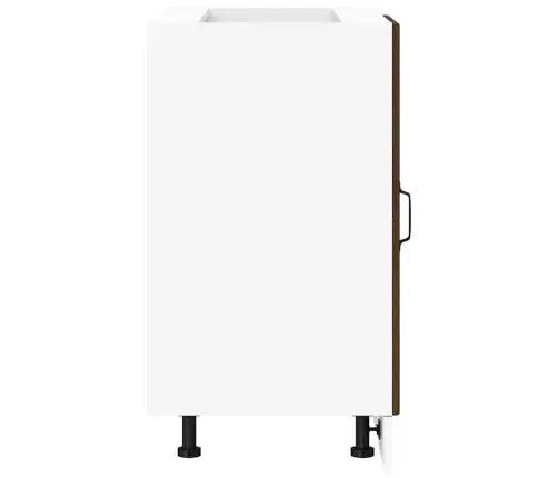 Köögi Aluskapp, Kalmar, Pruun Tamm, Tehispuit