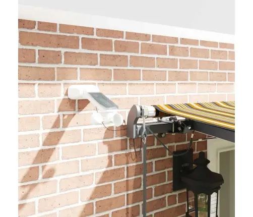 Automātiskā Ievelkamā Nojume Ar Led Daudzkrāsainu Svītru 600X300 Cm Vidaxl