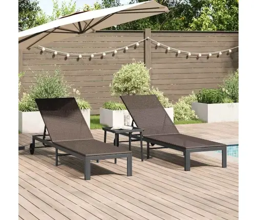 Sauļošanās Krēsli 2 Gab. Ar Riteņiem Un Galdu Brūns Polietilēna Rotangpalma Vidaxl