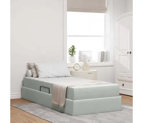 Lova Su Daiktų Laikymo Vieta Ir Čiužiniu Šviesiai Pilka