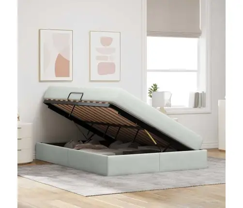 Voodi Hoiukohaga Ja Madratsiga Helehall 140 X 200 Cm Samet