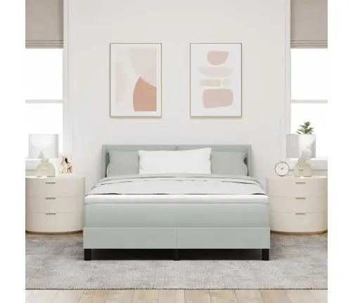 Kiemas Lova Su Čiužiniu Šviesiai Pilka 200 X 140 Cm Poliesteris