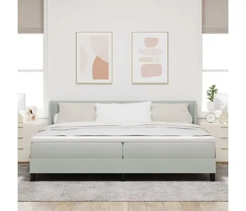 Kaste Pavasara Gulta Ar Matraci Gaiši Pelēks 200X200 Cm Samts Vidaxl