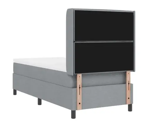 Karbi Vedrumadrats Madratsiga Helehall 100 X 200 Cm Kangas