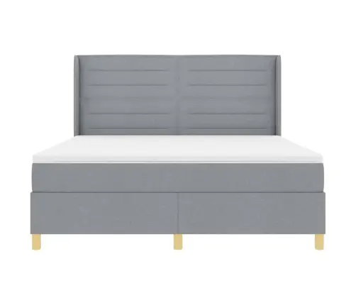 Kiemas Lova Su Čiužiniu Šviesiai Pilka 140 X 200 Cm Audinys