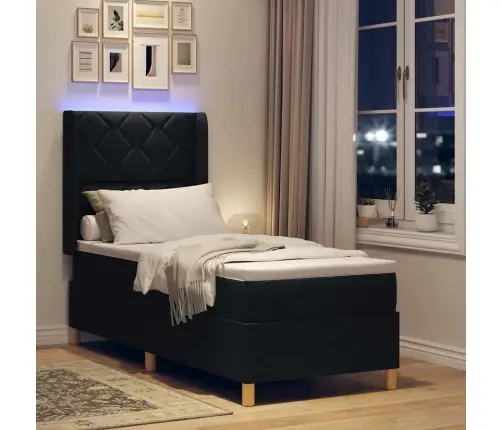 Kastītes Atsperu Gulta Ar Matraci Melna 140 X 200 Cm Audums Vidaxl