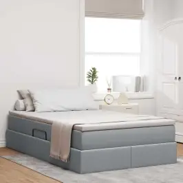 Lova Su Daiktų Laikymo Vieta Ir Čiužiniu Šviesiai Pilka Lova Su Daiktų Laikymo Vieta Ir Čiužiniu Šviesiai Pilka