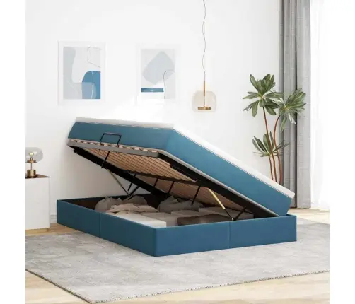 Lova Su Daiktų Laikymo Vieta Ir Čiužiniu Tamsiai Mėlyna