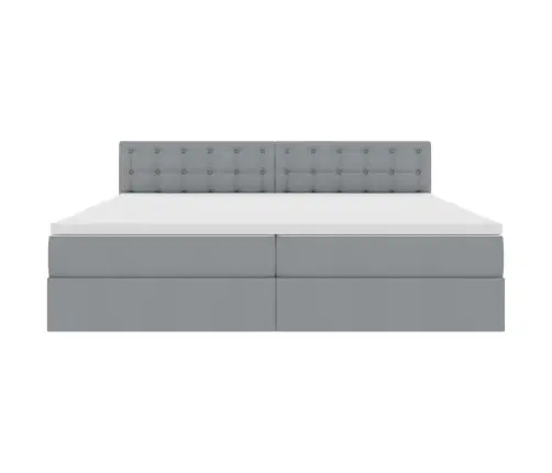 Lova Su Daiktų Laikymo Vieta Ir Čiužiniu Šviesiai Pilka