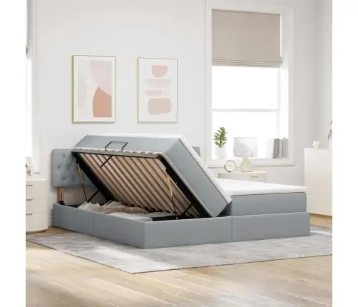 Gulta Ar Galvas Klāju Gaiši Pelēks 200 X 200 Cm Audums Vidaxl