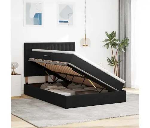 Lova Su Daiktų Laikymo Vieta Ir Čiužiniu Juoda 140 X 200 Cm