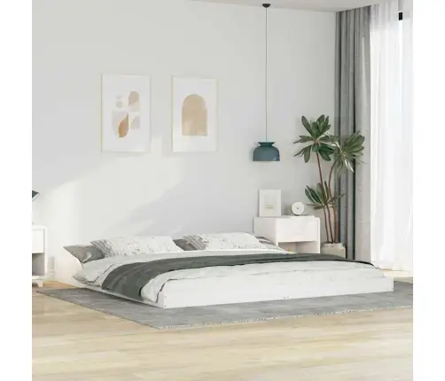 Gultas Rāmis Balts 200 X 220 Cm Priedes Masīvkoks Vidaxl