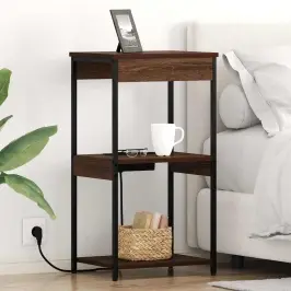 Öökapp Laadimisjaamaga Riiuliga Pruun Tamm Tehispuit