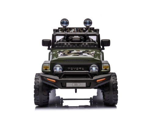 Divvietīgs bērnu elektromobilis Toyota FJ Moro 4x4